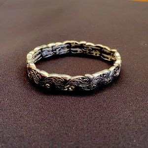 Lia Sophia silver stretch bracelet